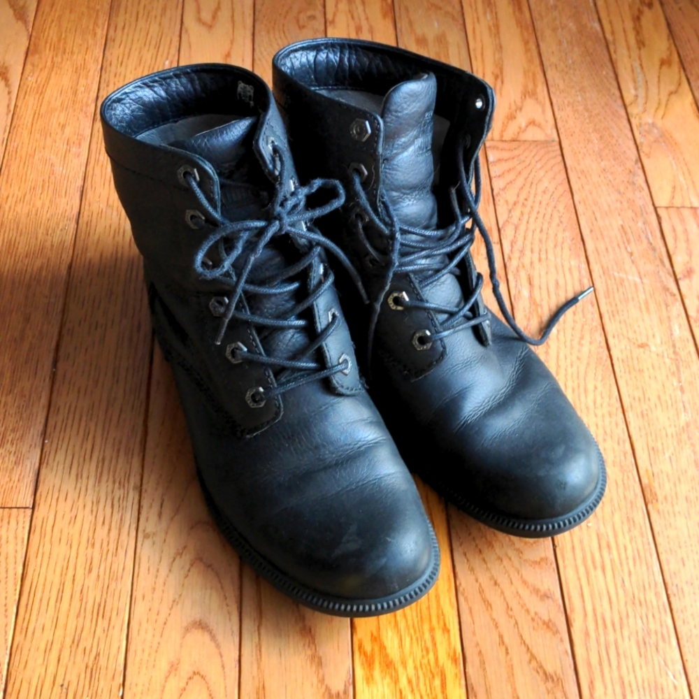 Women's Black Kodiak Leather Boots Size 10